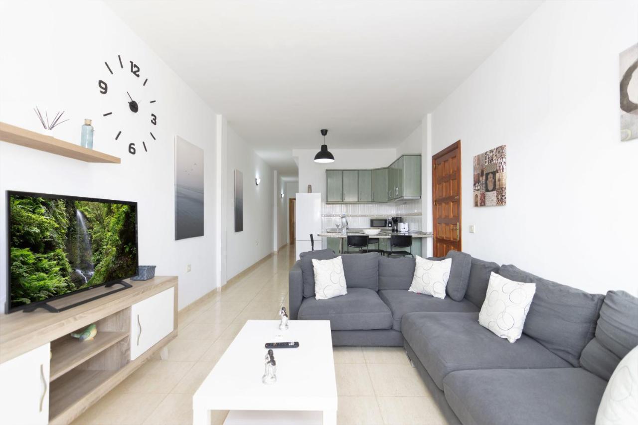 Dragonfly House Atlantico Apartment Vecindario  Bagian luar foto