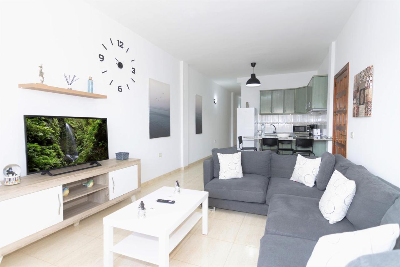 Dragonfly House Atlantico Apartment Vecindario  Bagian luar foto